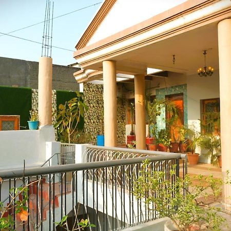 Malaiya Homestay - Grandeur Living Experience Jabalpur Bagian luar foto