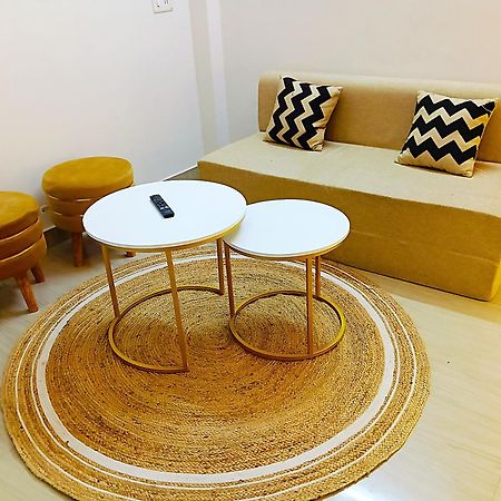 Malaiya Homestay - Grandeur Living Experience Jabalpur Bagian luar foto