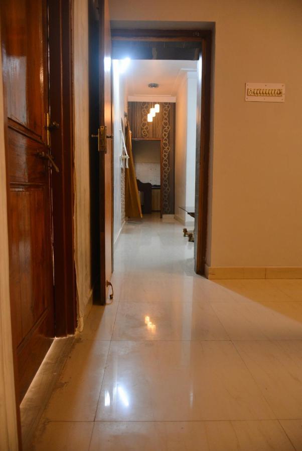 Malaiya Homestay - Grandeur Living Experience Jabalpur Bagian luar foto