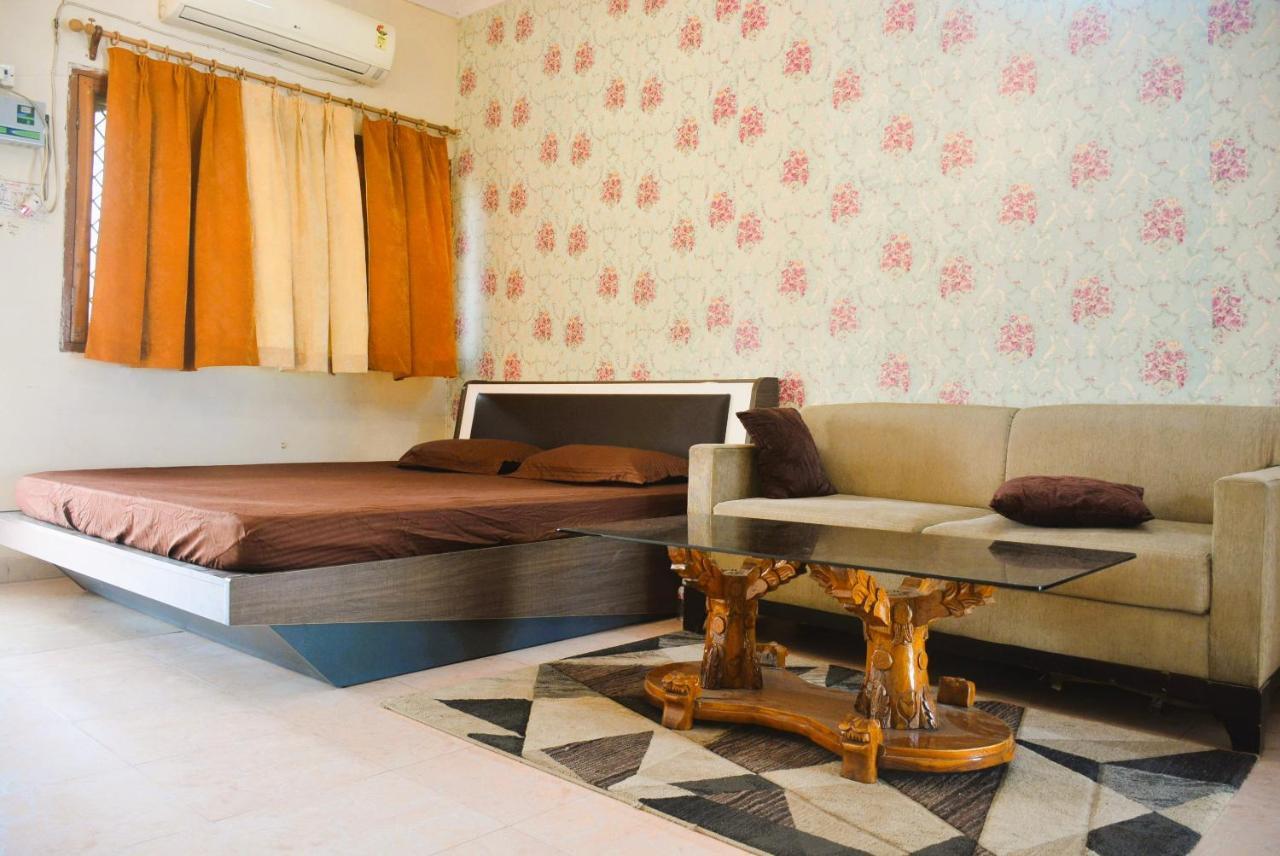 Malaiya Homestay - Grandeur Living Experience Jabalpur Bagian luar foto
