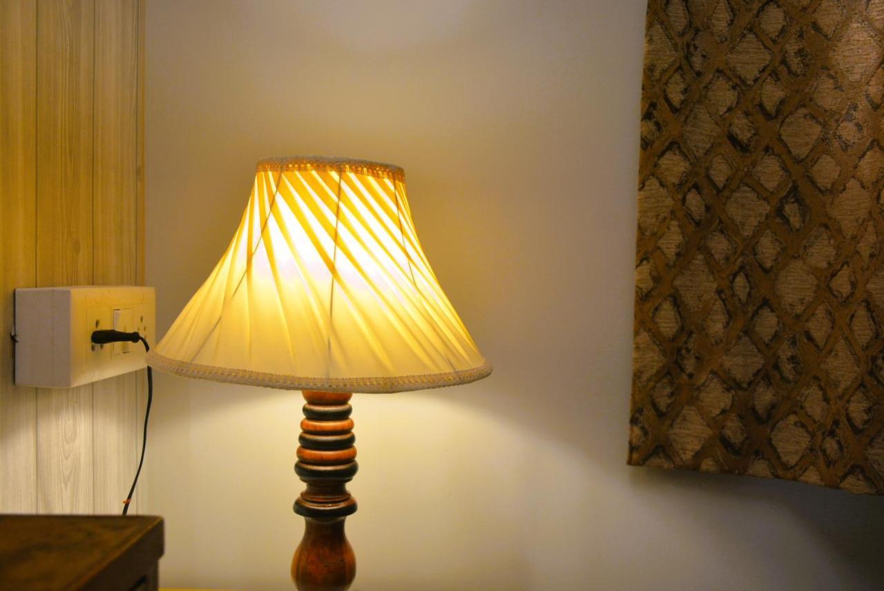 Malaiya Homestay - Grandeur Living Experience Jabalpur Bagian luar foto