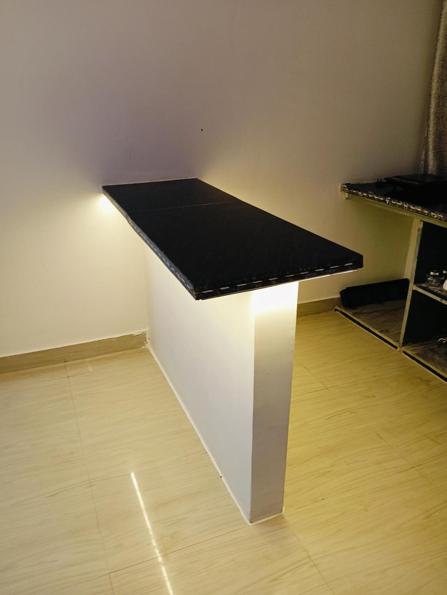Malaiya Homestay - Grandeur Living Experience Jabalpur Bagian luar foto