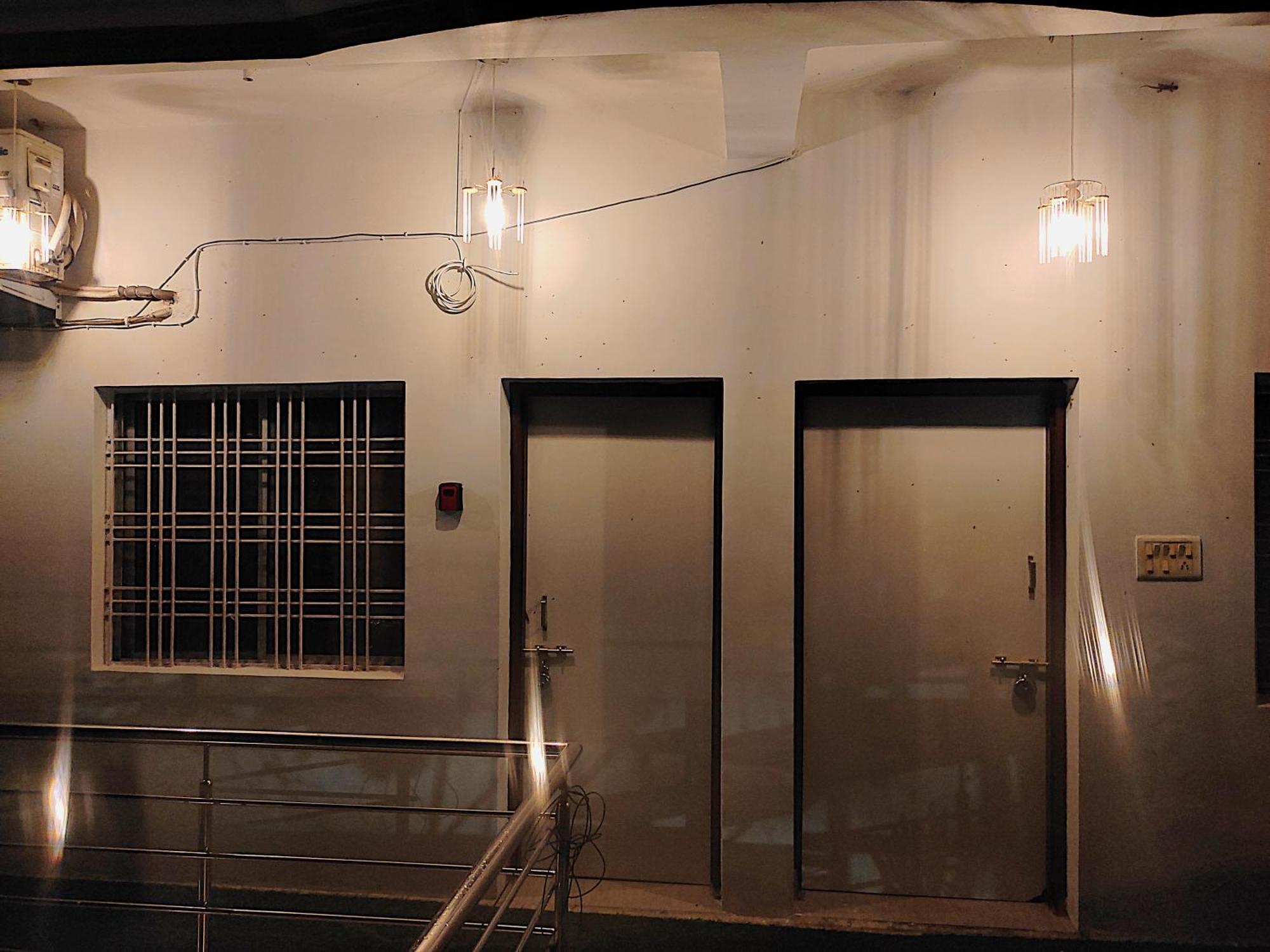 Malaiya Homestay - Grandeur Living Experience Jabalpur Bagian luar foto